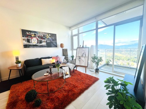 3809-4670 Assembly Way, Burnaby, BC 