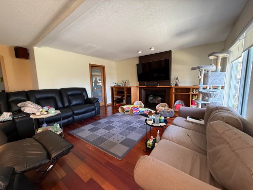 3938 Braemar Place, North Vancouver, BC 