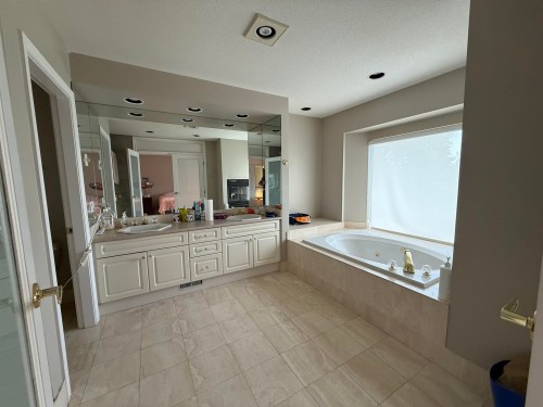 3938 Braemar Place, North Vancouver, BC 