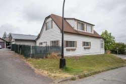 12393 Gray Street Maple Ridge, BC V2X 5V1