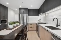 413-3038 St George Street  Port Moody, BC V3H 0L3