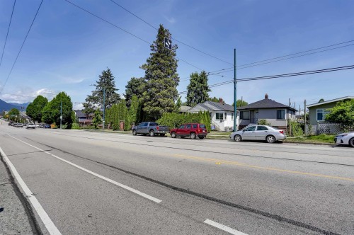 936 Nanaimo Street, Vancouver, BC 