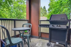 208-5288 Melbourne Street  Vancouver, BC V5R 6E6