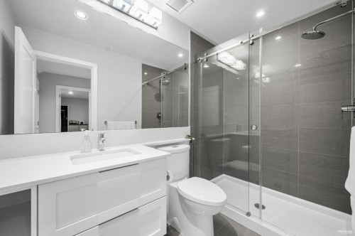 3881 Cates Landing Way, North Vancouver, BC 