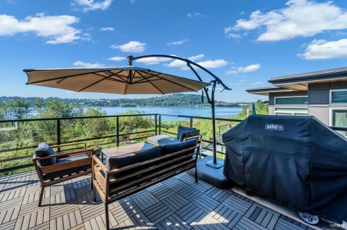 3881 Cates Landing Way, North Vancouver, BC 