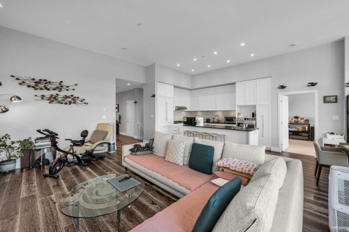 3881 Cates Landing Way, North Vancouver, BC 