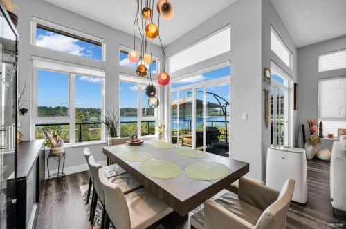 3881 Cates Landing Way, North Vancouver, BC 
