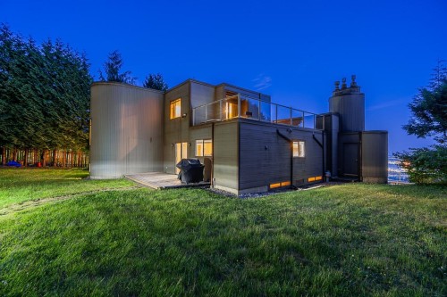 1542 Chartwell Drive, West Vancouver, BC 