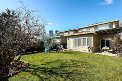 7448 17Th Avenue, Burnaby, BC 