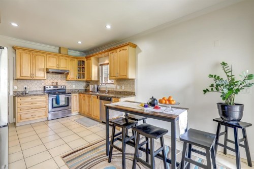 7448 17Th Avenue, Burnaby, BC 