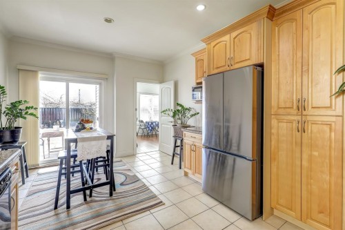 7448 17Th Avenue, Burnaby, BC 
