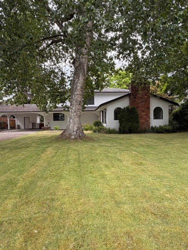 4936 4 Avenue  Delta, BC V4M 1G4