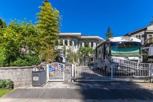 731 Gatensbury Street, Coquitlam, BC 