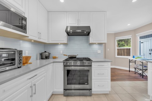 1318 Mclellan Drive, Coquitlam, BC 
