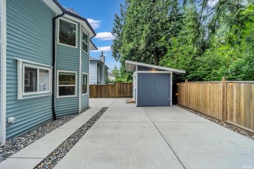 1318 Mclellan Drive, Coquitlam, BC 