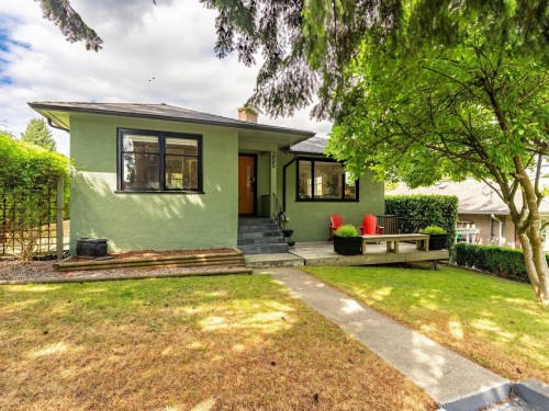355 Sherbrooke Street  New Westminster, BC V3L 3M8