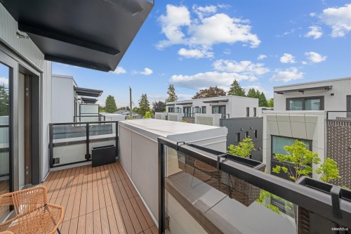 6292 Oak Street, Vancouver, BC 