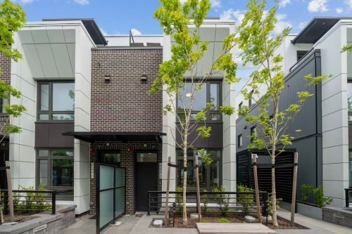 6292 Oak Street, Vancouver, BC 