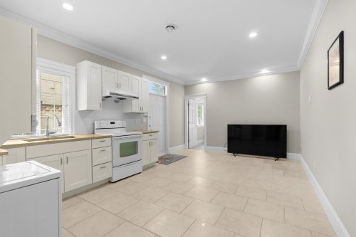 8811 Minler Road, Richmond, BC 