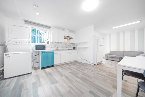 7111 Cavelier Court, Richmond, BC 