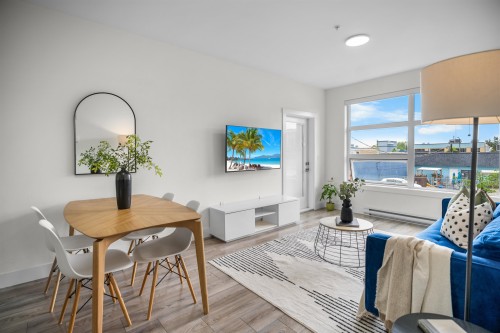202-22577 Royal Crescent, Maple Ridge, BC - Indoor