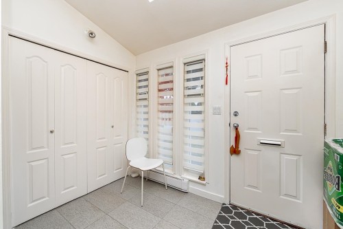 7920 Frobisher Drive, Richmond, BC - Indoor Photo Showing Other Room