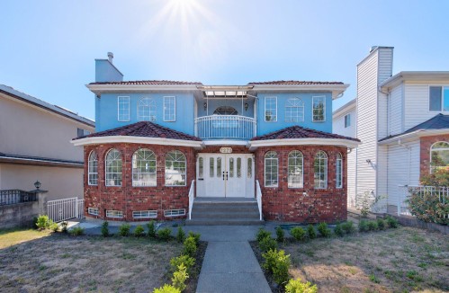 7275 Victoria Drive, Vancouver, BC 