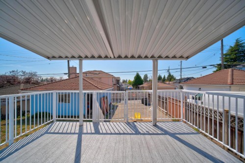 7275 Victoria Drive, Vancouver, BC 