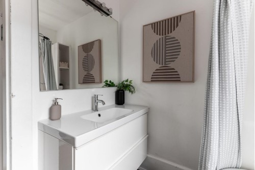 2110 Alberta Street, Vancouver, BC 