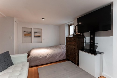 2110 Alberta Street, Vancouver, BC 