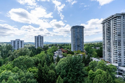1408-9521 Cardston Court  Burnaby, BC V3N 4R8