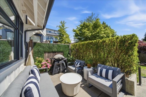 5743 St George Street, Vancouver, BC 