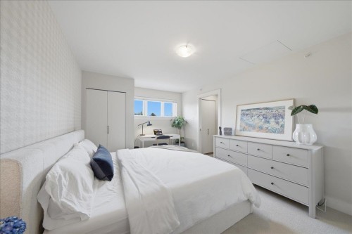 5743 St George Street, Vancouver, BC 