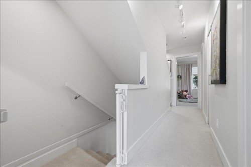 5743 St George Street, Vancouver, BC 