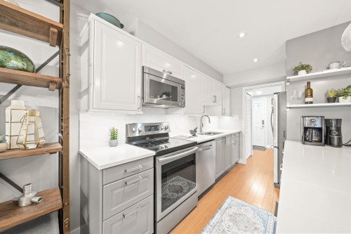 2-9151 Forest Grove Drive, Burnaby, BC 