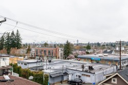 1-2837 Oliver Crescent  Vancouver, BC V6K 1M1
