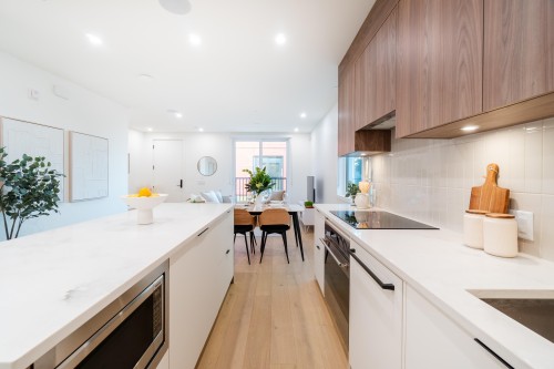 104-1550 3Rd Avenue E, Vancouver, BC 