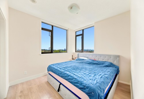 1707-7088 18Th Avenue, Burnaby, BC 