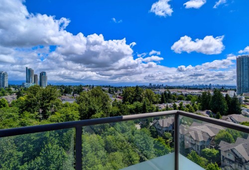 1707-7088 18Th Avenue, Burnaby, BC 