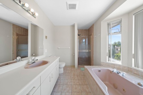 6800 Grant Place, Burnaby, BC 