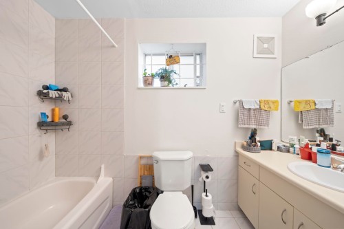 6800 Grant Place, Burnaby, BC 