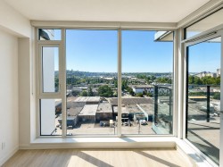 1304-1471 Hunter Street North Vancouver, BC V7J 1H3