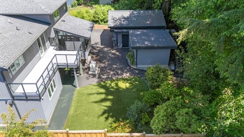 1776 Medwin Place, North Vancouver, BC 