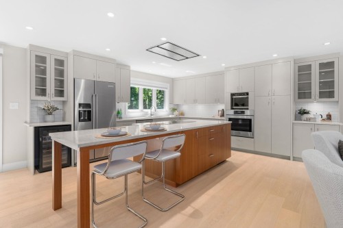1776 Medwin Place, North Vancouver, BC 