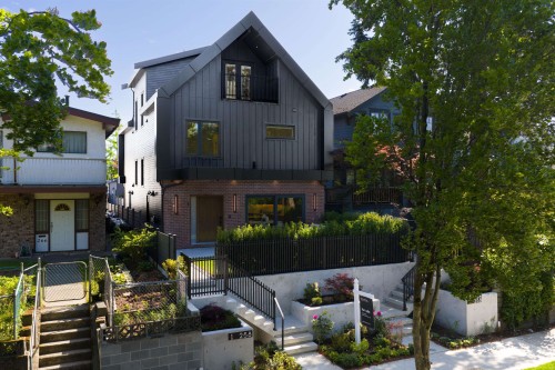 1-258 19 Avenue E, Vancouver, BC 