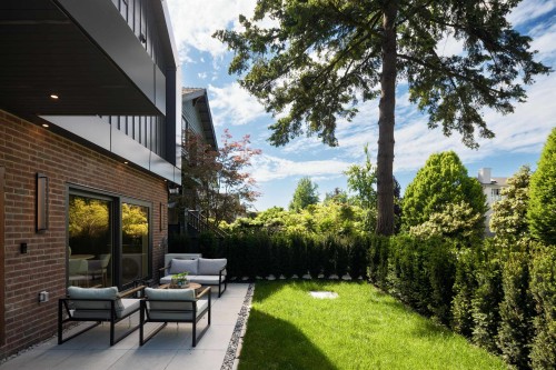 1-258 19 Avenue E, Vancouver, BC 
