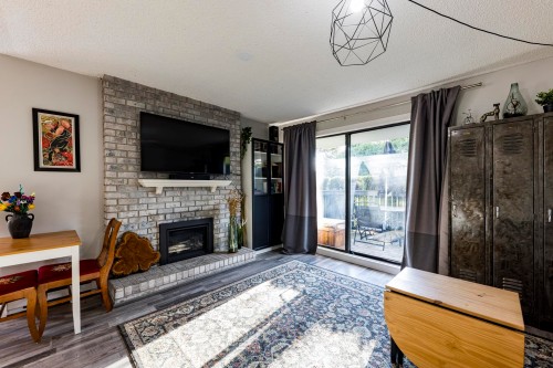 3132 Lonsdale Avenue, North Vancouver, BC 