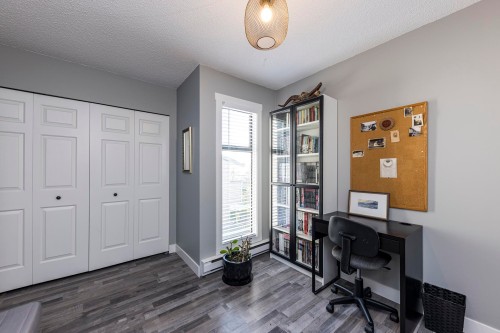 3132 Lonsdale Avenue, North Vancouver, BC 