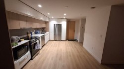 9888 University Crescent Burnaby, BC V5A 0G4