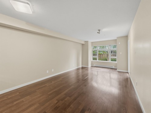 209-7337 Macpherson Avenue, Burnaby, BC 